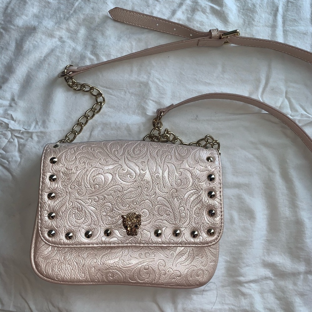 Crossbody bag